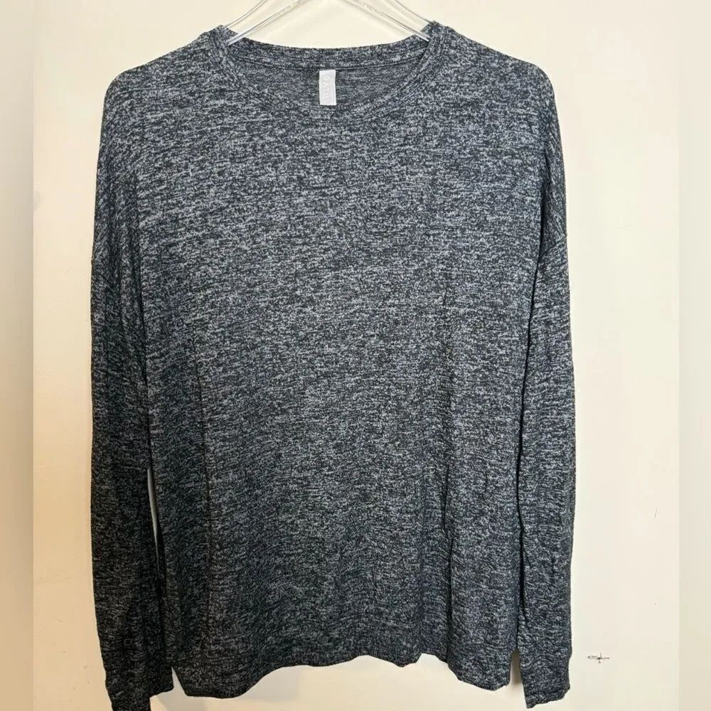 Athleta Mindful Pullover Light Grey Heather  - Size Small 495949